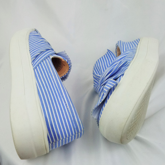 A New Day Blue and White Striped Canvas Boat Shoes - Picture 4 of 4